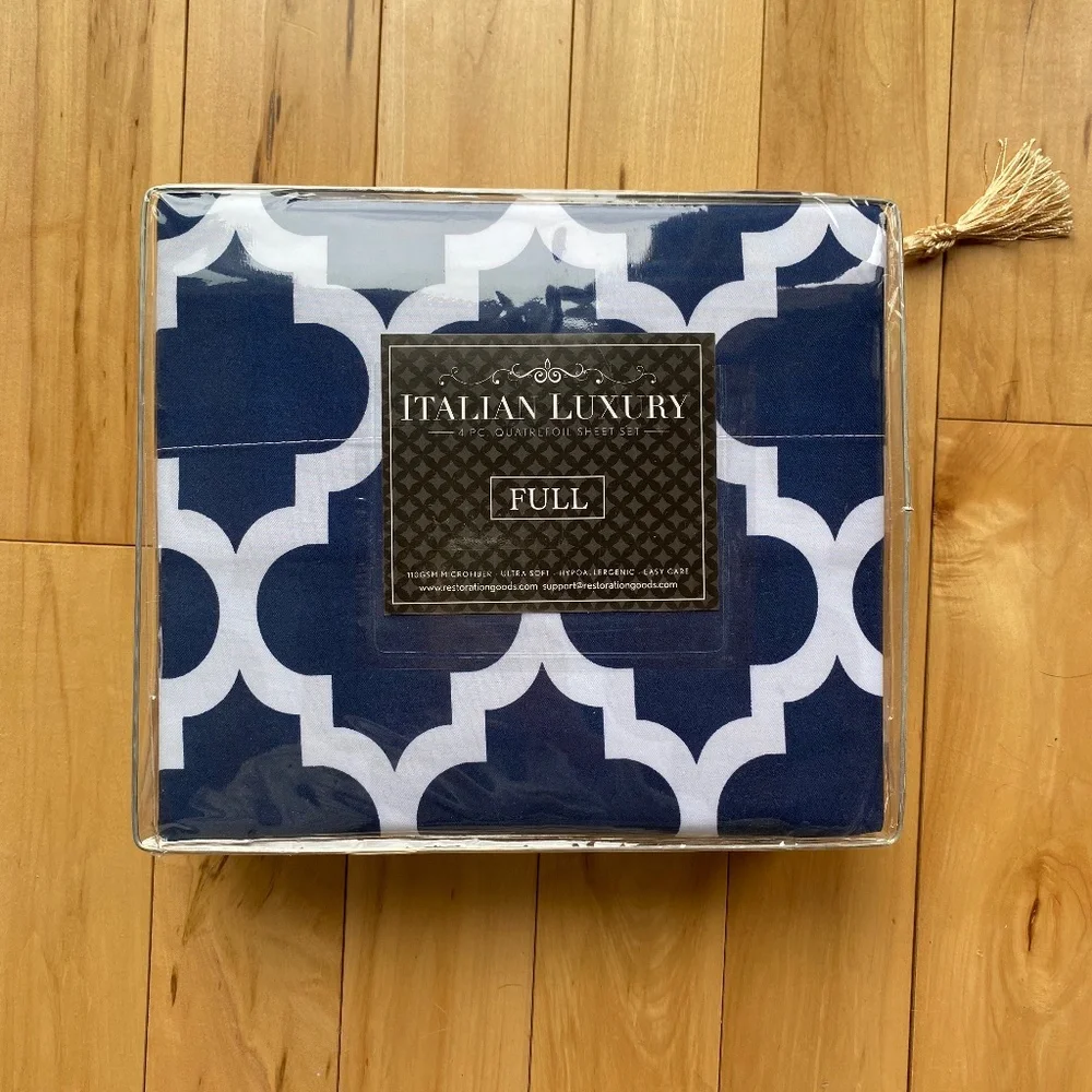 Italian Luxury sheets NWT‎
